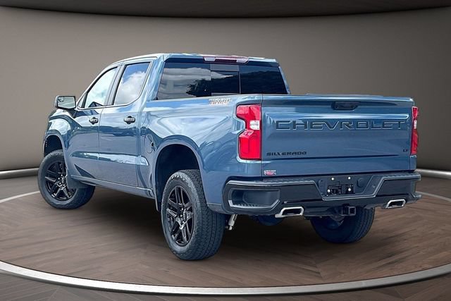 Used 2024 Chevrolet Silverado 1500 LT Trail Boss w/ Convenience Package II AWD/4WD image 11