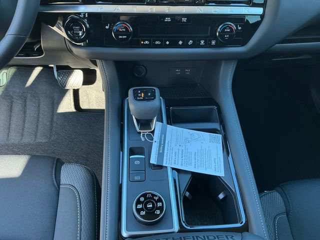 New 2026 Nissan Pathfinder SV image 12