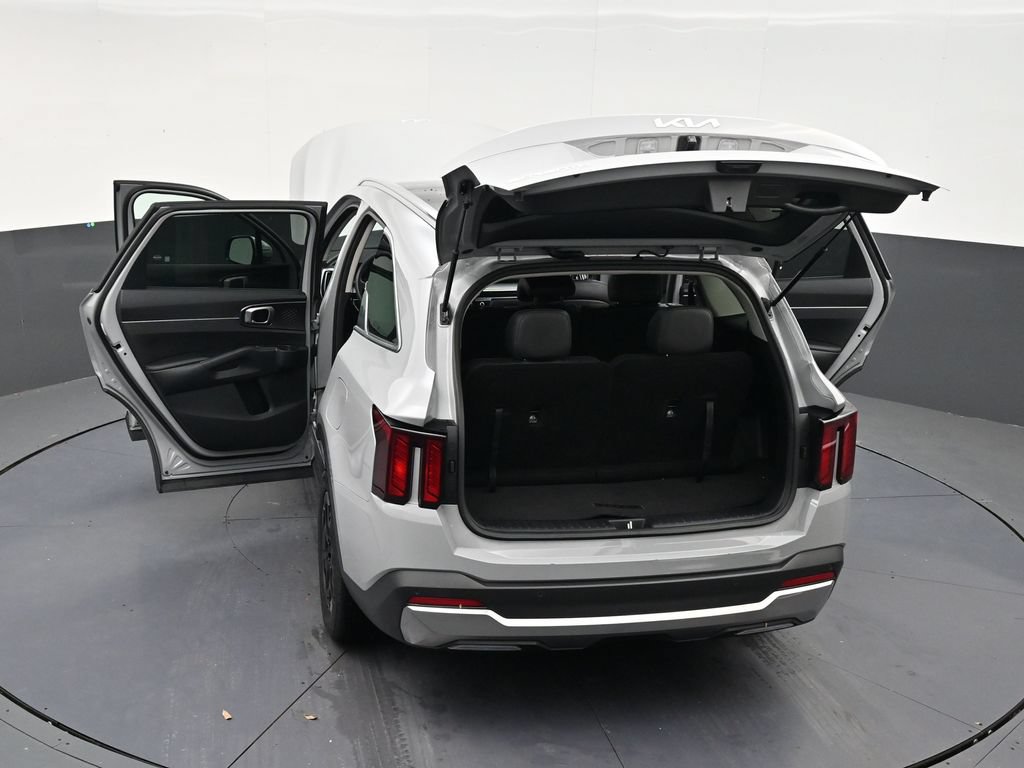 Used 2025 Kia Sorento S w/ Panoramic Sunroof Package FWD image 32