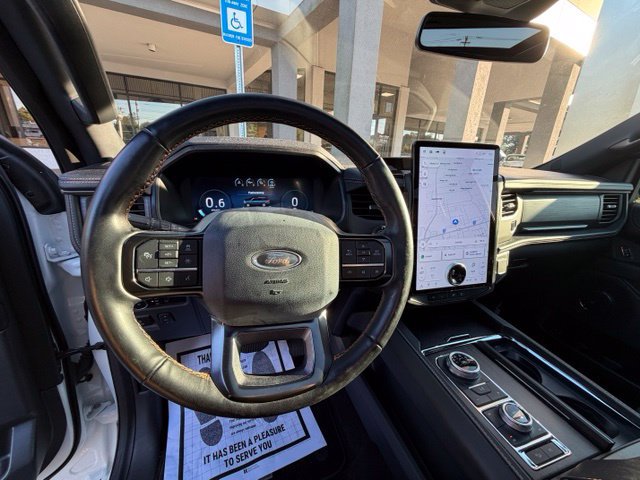 Used 2023 Ford Expedition Max Platinum AWD/4WD image 10