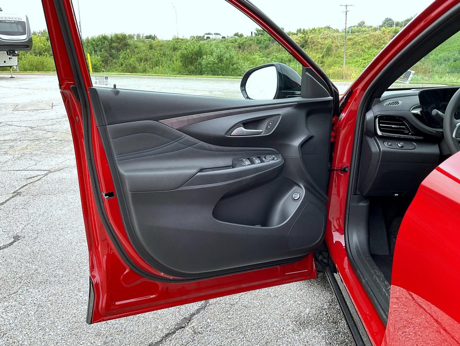 New 2026 Buick Envista Sport Touring w/ Convenience I Package FWD image 9