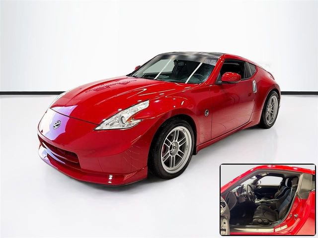 Used 2009 Nissan 370Z Touring w/ Sport Pkg image 2