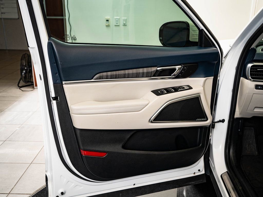 Used 2023 Kia Telluride SX image 24