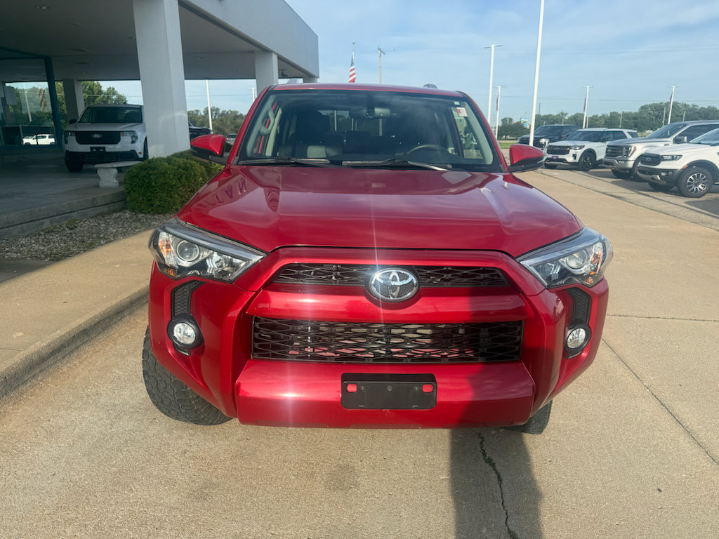 Used 2017 Toyota 4Runner SR5 Premium w/ Four Season Floor Mat Package AWD/4WD image 7