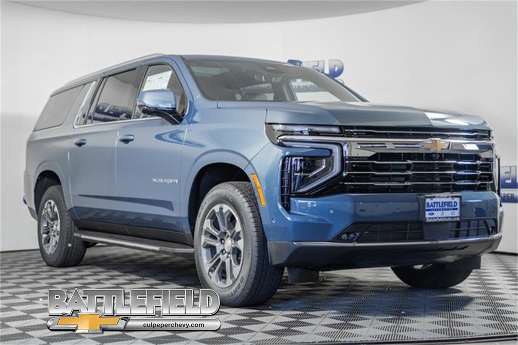 New 2025 Chevrolet Suburban LT w/ Advanced Technology Package