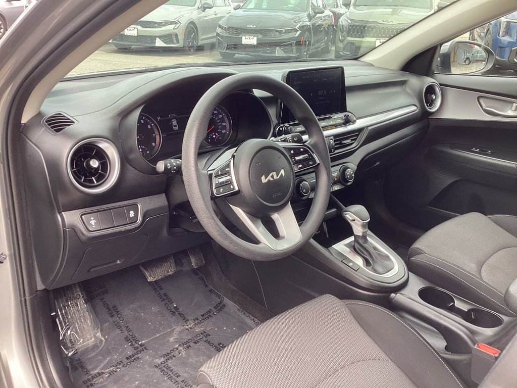 Used 2023 Kia Forte LXS image 11