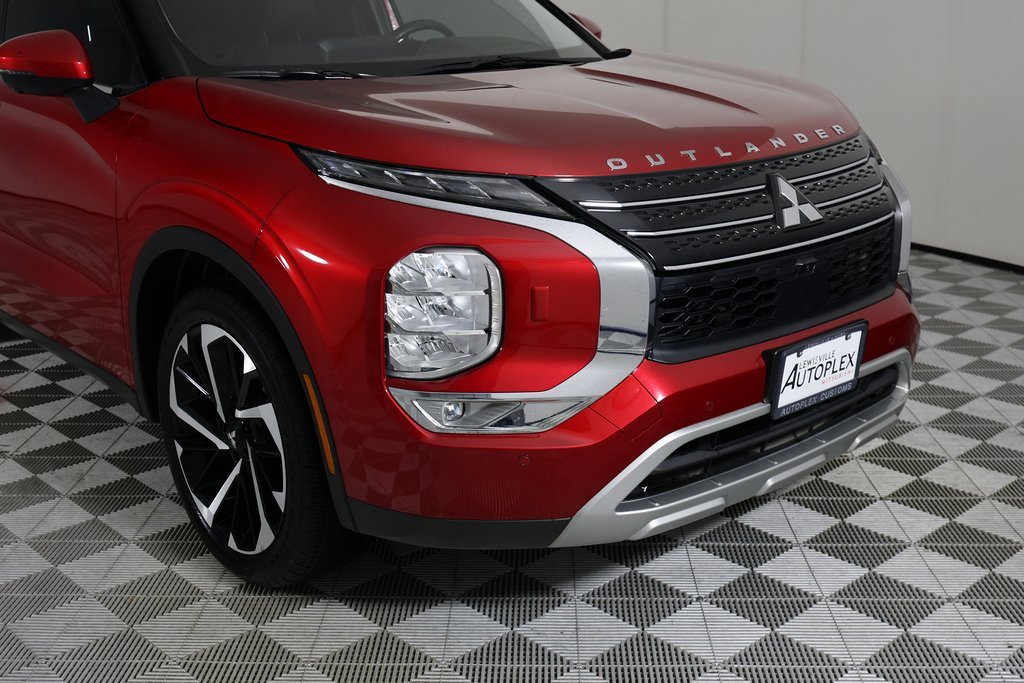 Used 2022 Mitsubishi Outlander SE image 41