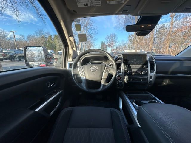 Used 2023 Nissan Titan SV w/ SV Convenience Package image 17