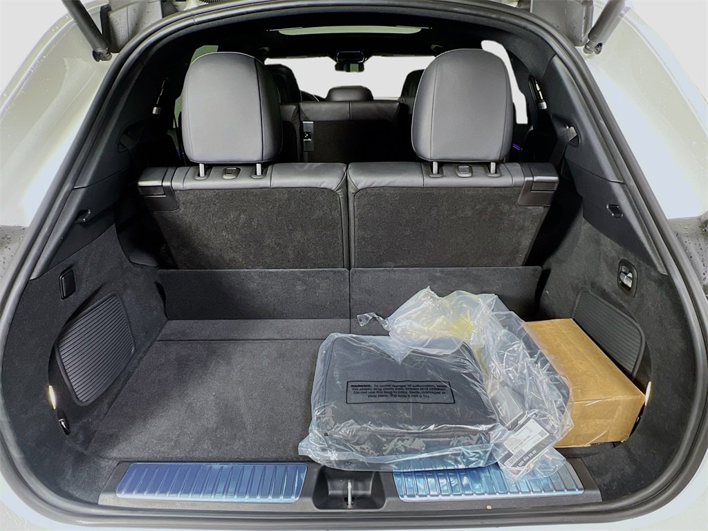 New 2026 Mercedes-Benz EQS 400 4MATIC SUV image 29