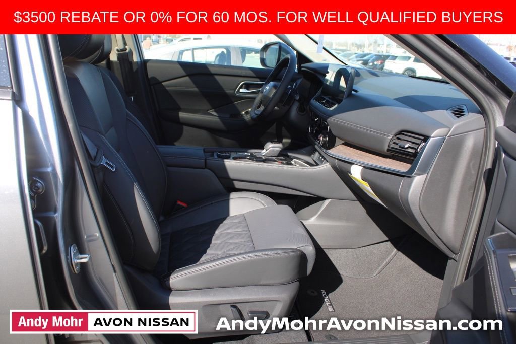 New 2026 Nissan Rogue Platinum w/ Platinum Premium Package AWD/4WD image 14