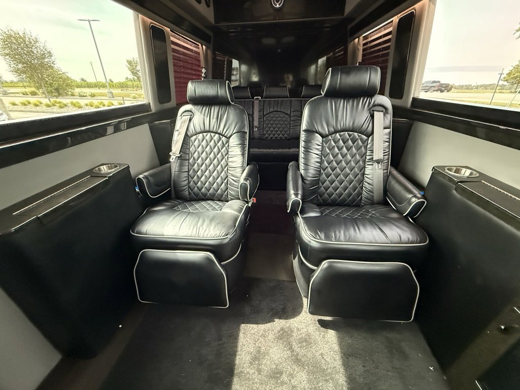 Used 2016 Mercedes-Benz Sprinter 3500 image 52