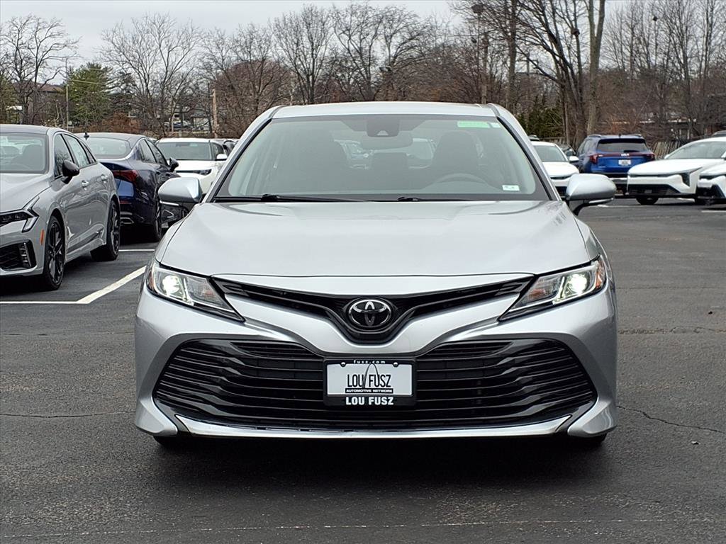Used 2019 Toyota Camry LE image 34