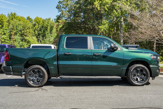 New 2026 RAM 1500 Express AWD/4WD image 4