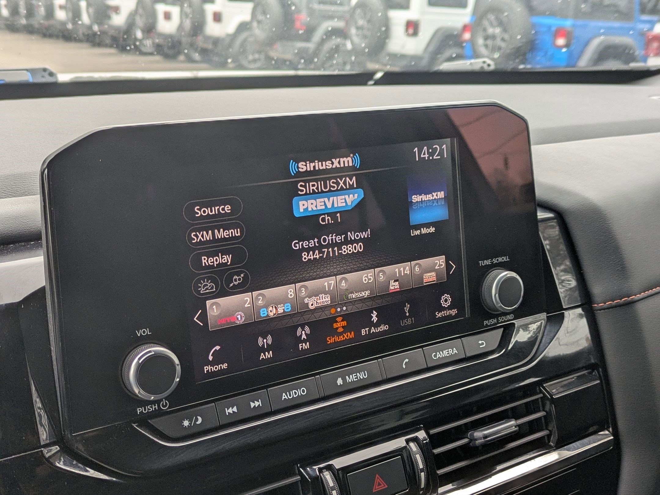 Used 2024 Nissan Pathfinder Rock Creek image 12