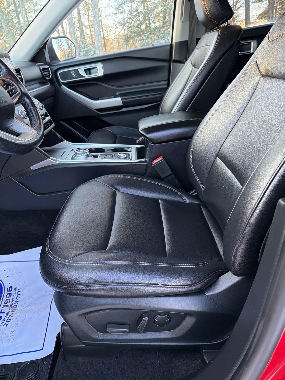 Used 2020 Ford Explorer XLT w/ Equipment Group 202A image 18