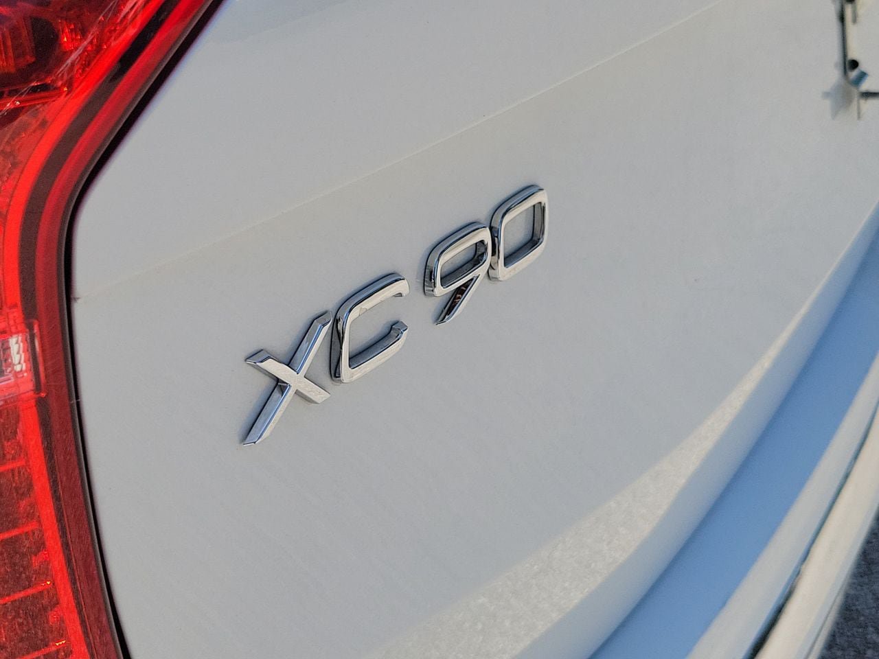 Used 2023 Volvo XC90 B6 Plus AWD/4WD image 6