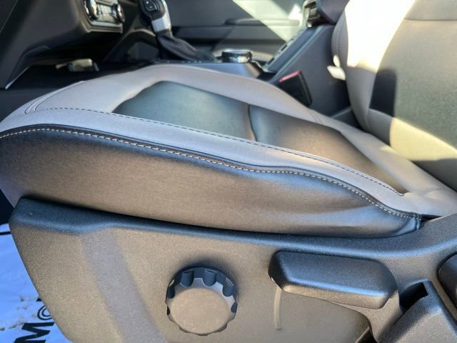 Used 2024 Ford Bronco Big Bend image 15