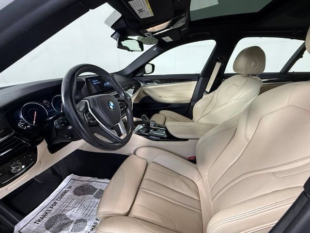Used 2018 BMW 540i RWD image 16