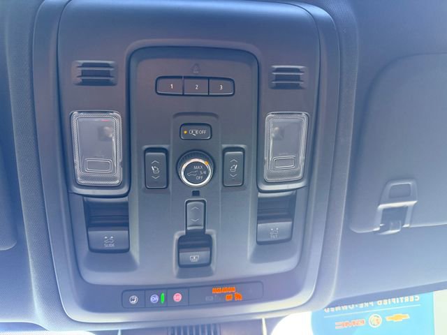 Certified 2024 Chevrolet Suburban Z71 w/ Luxury Package image 32