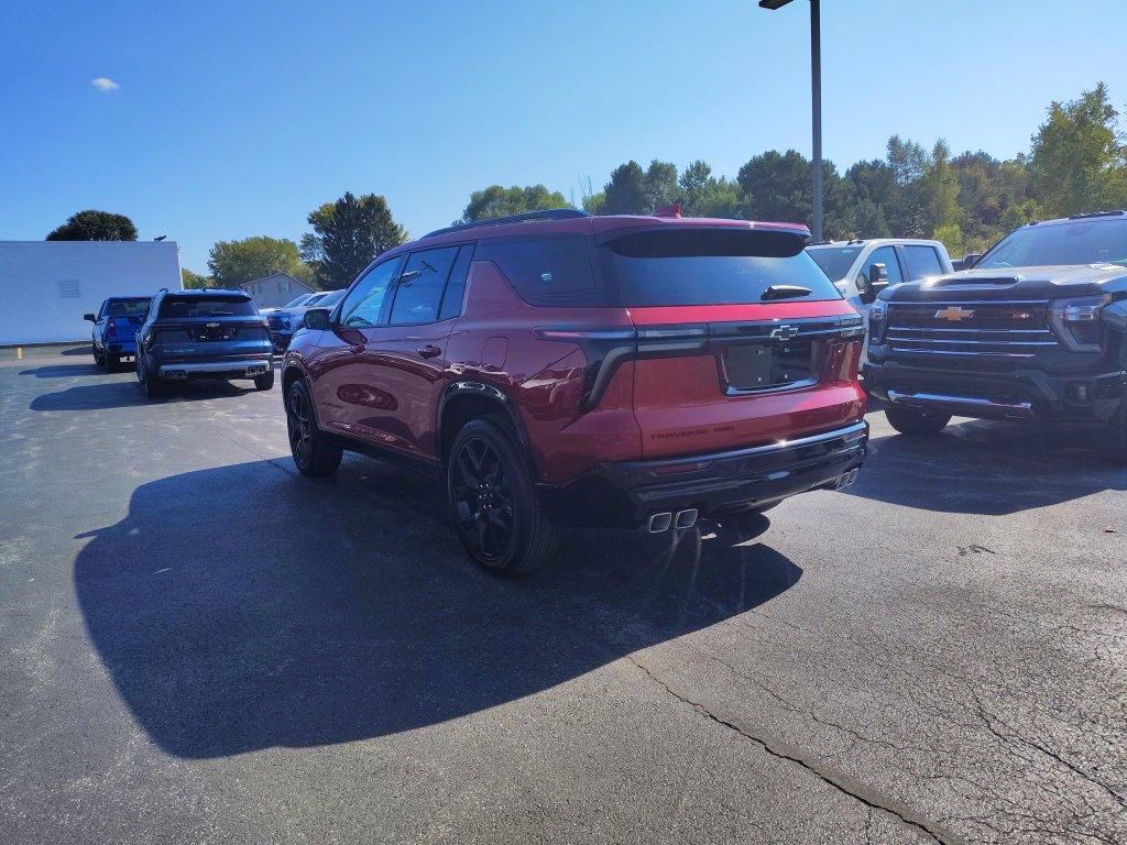 New 2026 Chevrolet Traverse RS w/ LPO, Floor Liner Package image 5