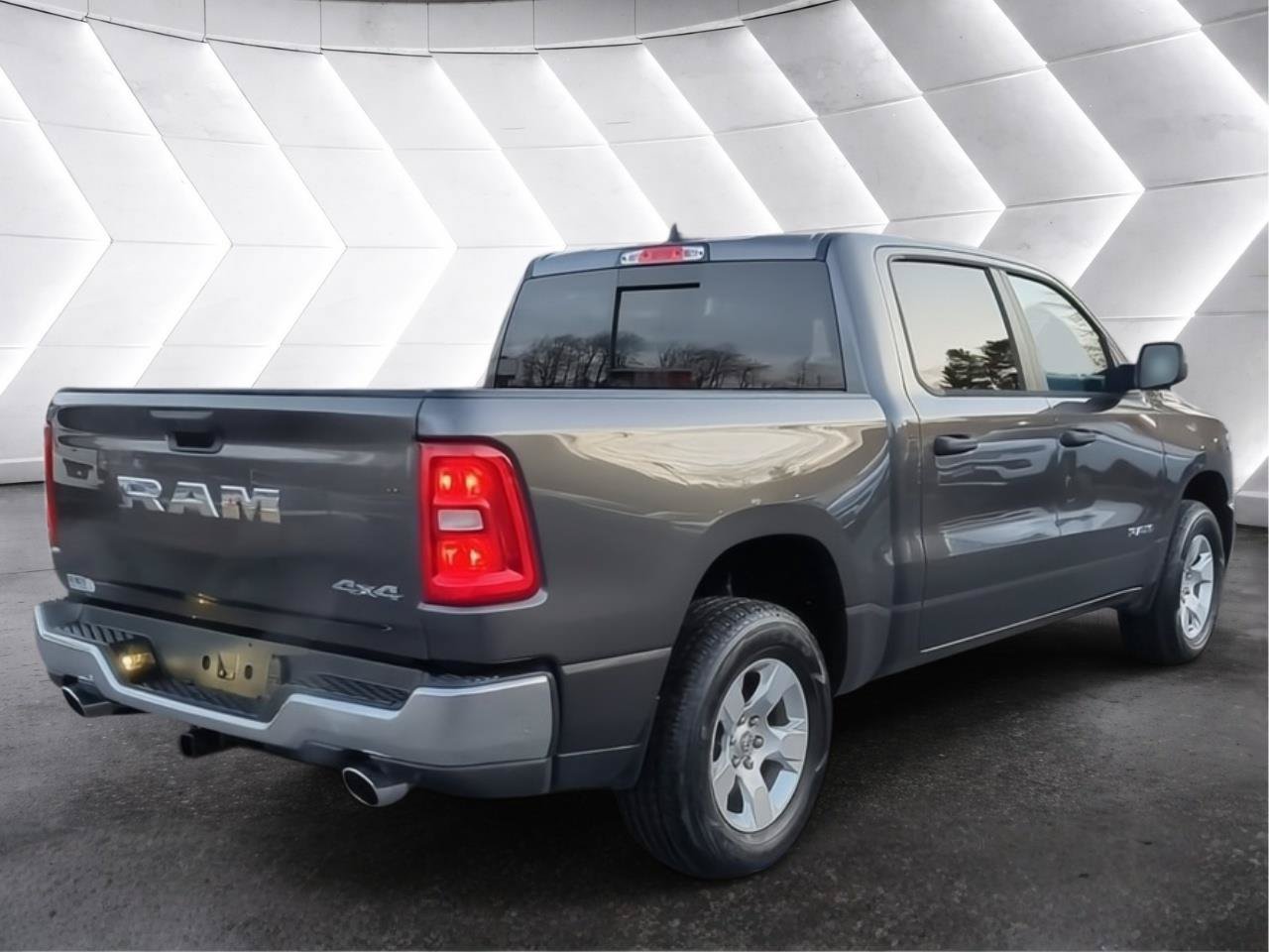 Used 2026 RAM 1500 Tradesman AWD/4WD image 5