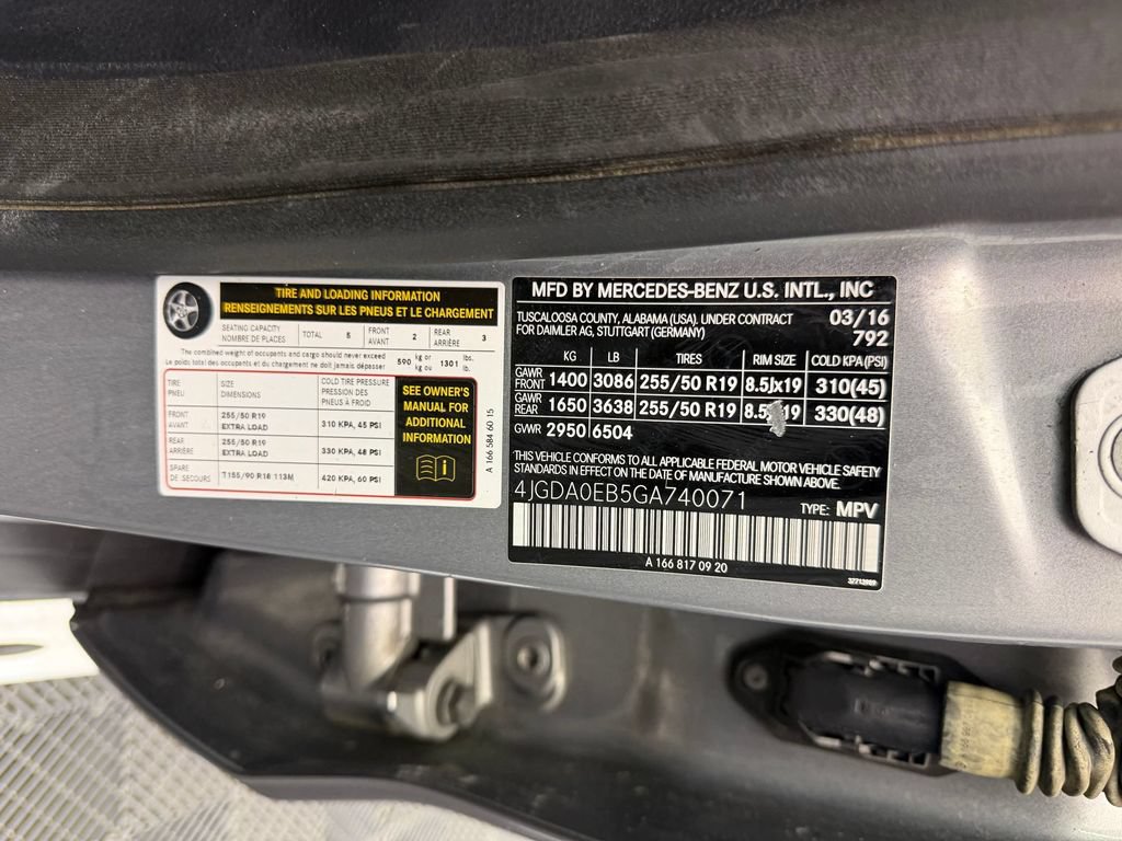 Used 2016 Mercedes-Benz GLE 300d 4MATIC image 28