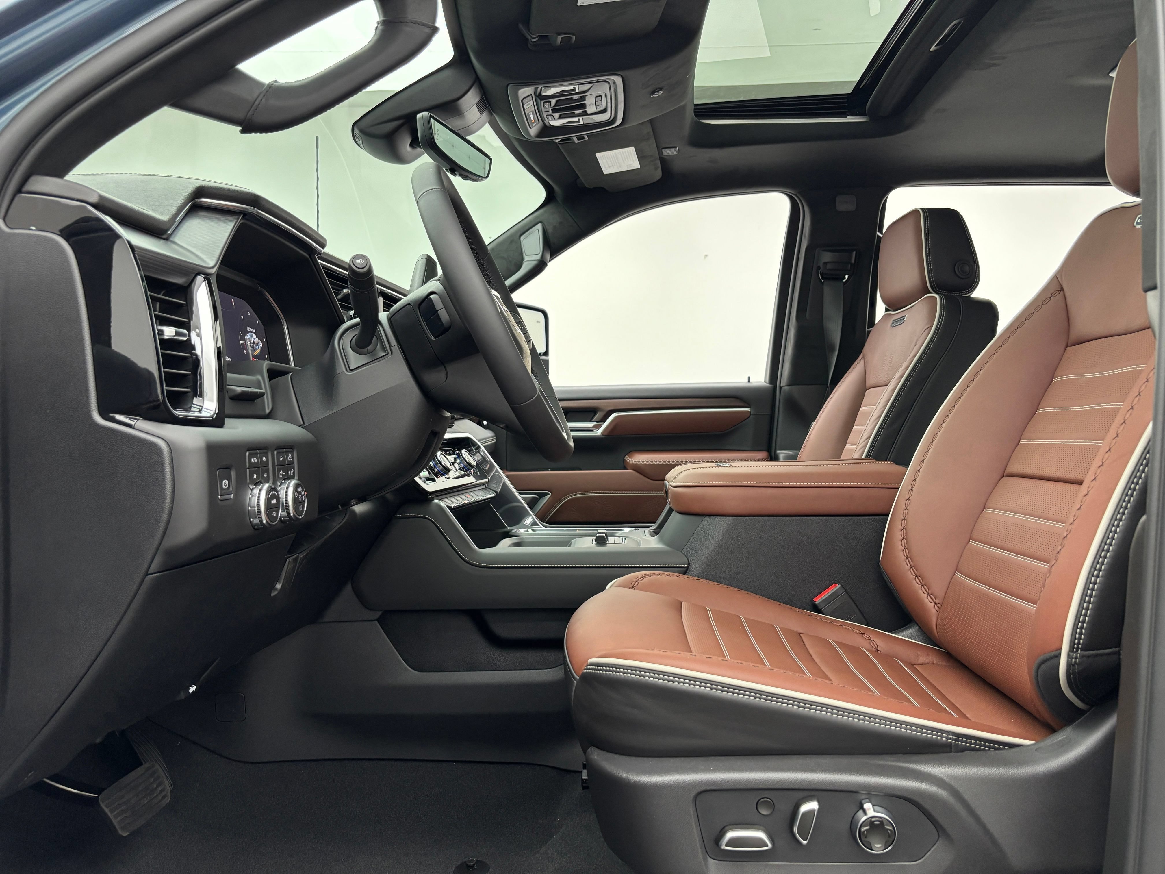 New 2026 GMC Sierra 2500 Denali Ultimate AWD/4WD image 21