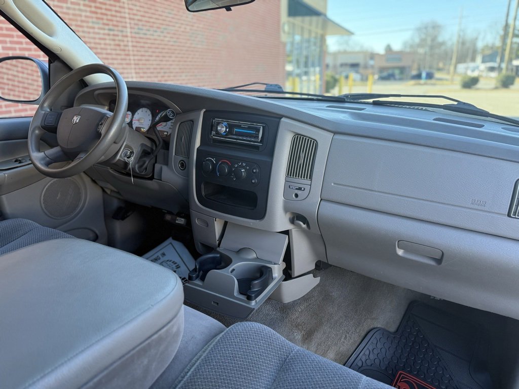 Used 2004 Dodge Ram 1500 Truck SLT w/ Trailer Tow Group image 14