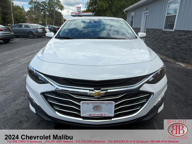 Used 2024 Chevrolet Malibu LS w/ Driver Confidence Package image 8