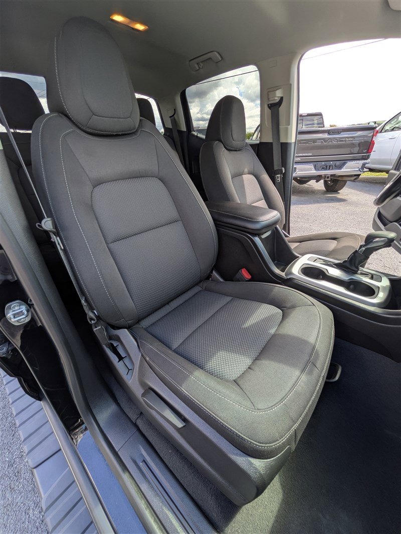 Used 2022 Chevrolet Colorado LT w/ LT Convenience Package image 20