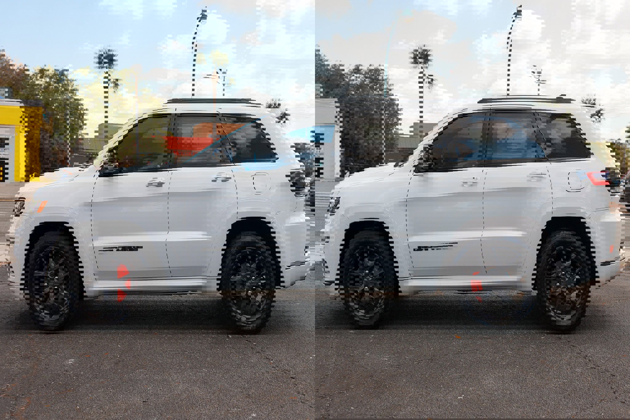 Used 2019 Jeep Grand Cherokee Limited X image 8