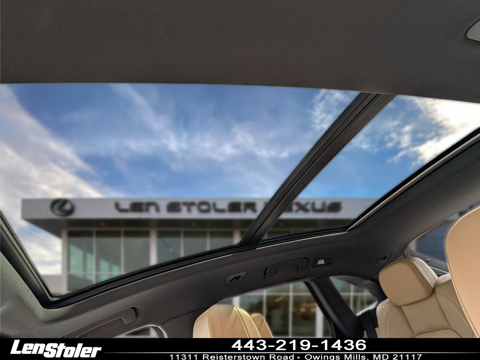 Used 2019 Porsche Macan AWD/4WD image 19