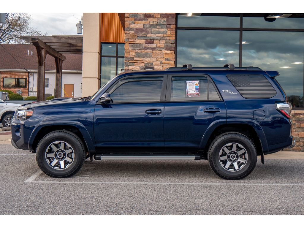 Used 2023 Toyota 4Runner TRD Off-Road Premium image 6