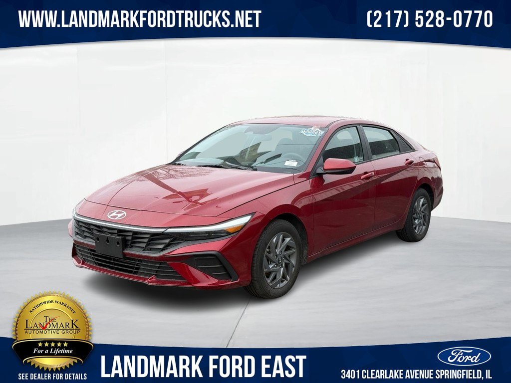 Used 2024 Hyundai Elantra SEL image 1