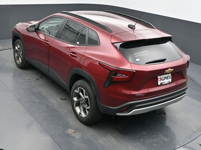 Used 2025 Chevrolet Trax LT image 41