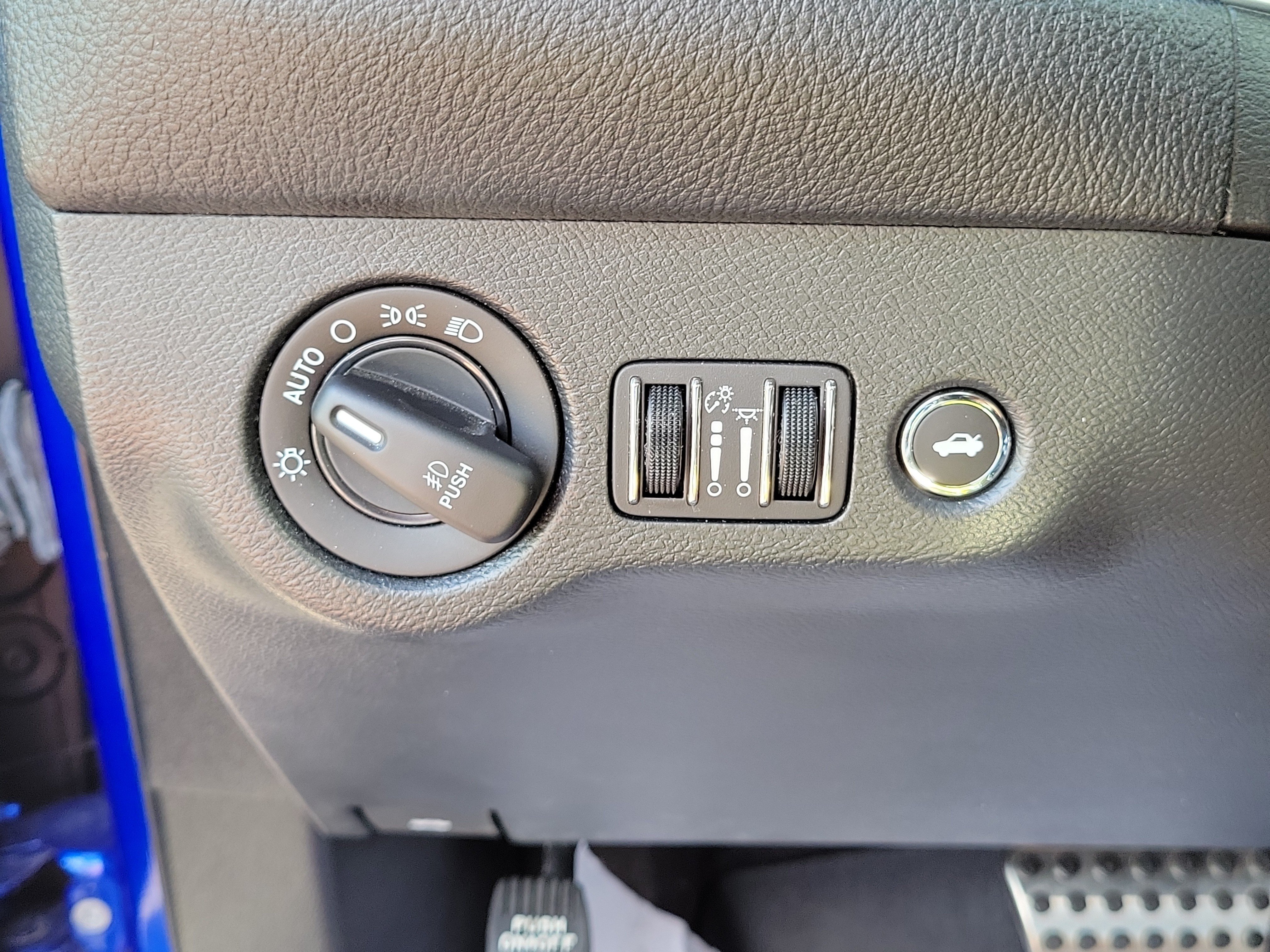Used 2018 Dodge Challenger T/A RWD image 17