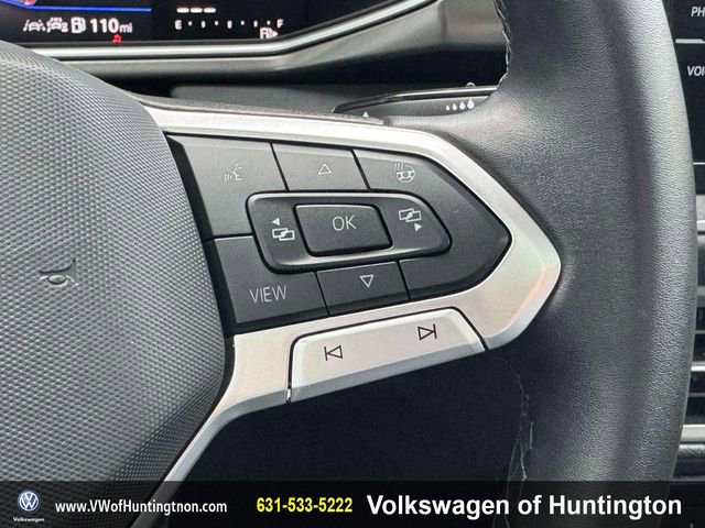 Certified 2025 Volkswagen Taos SE w/ Taos Adventure Package (SXB) image 24