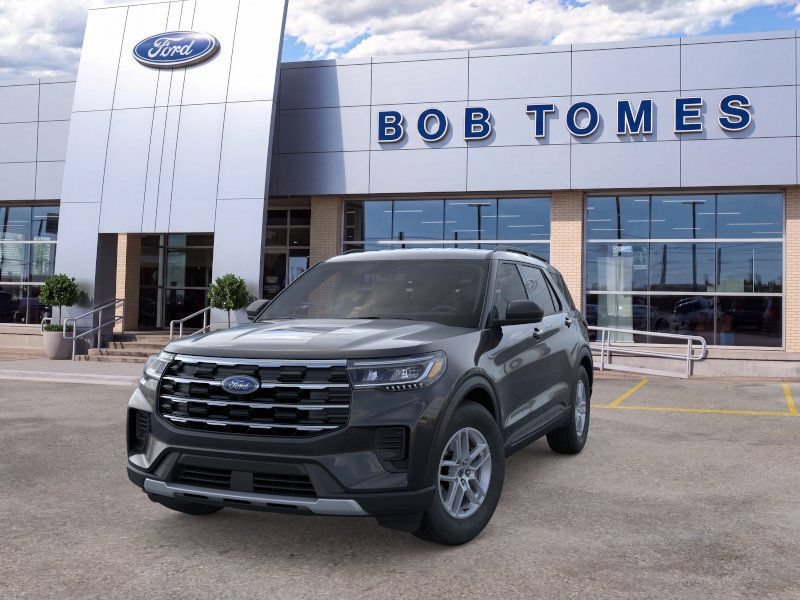 New 2026 Ford Explorer Active AWD/4WD image 2