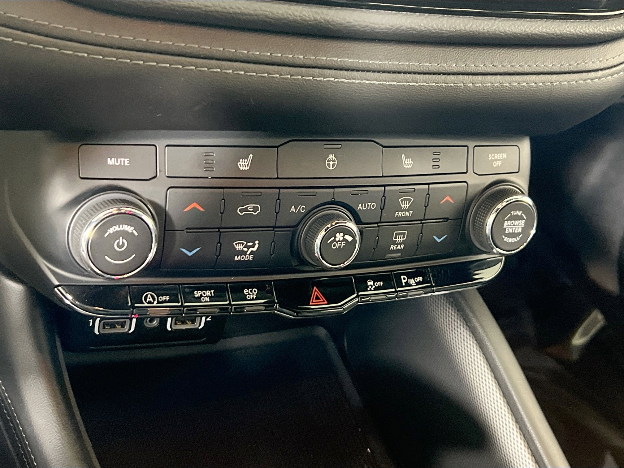 Used 2022 Dodge Durango GT image 15