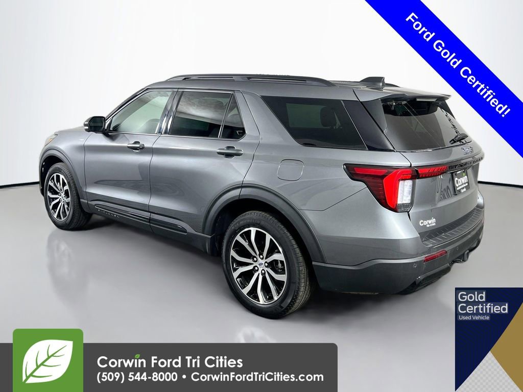 Certified 2025 Ford Explorer ST-Line image 11