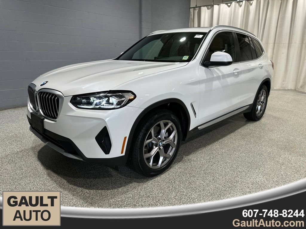 Used 2022 BMW X3 xDrive30i w/ Convenience Package AWD/4WD image 4