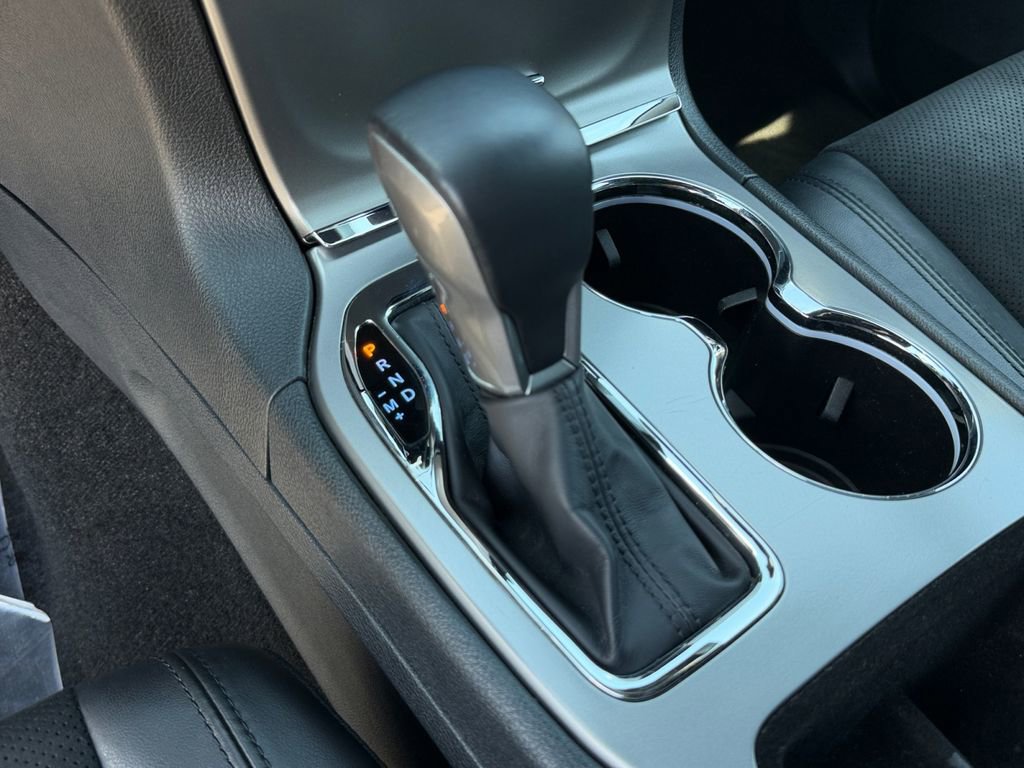 Used 2022 Jeep Grand Cherokee Laredo X RWD image 28