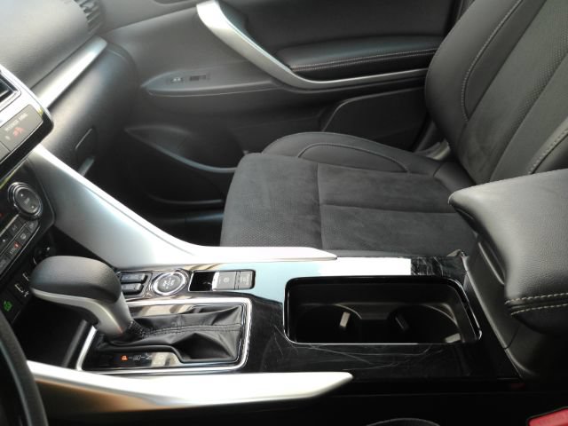 Used 2026 Mitsubishi Eclipse Cross AWD image 41