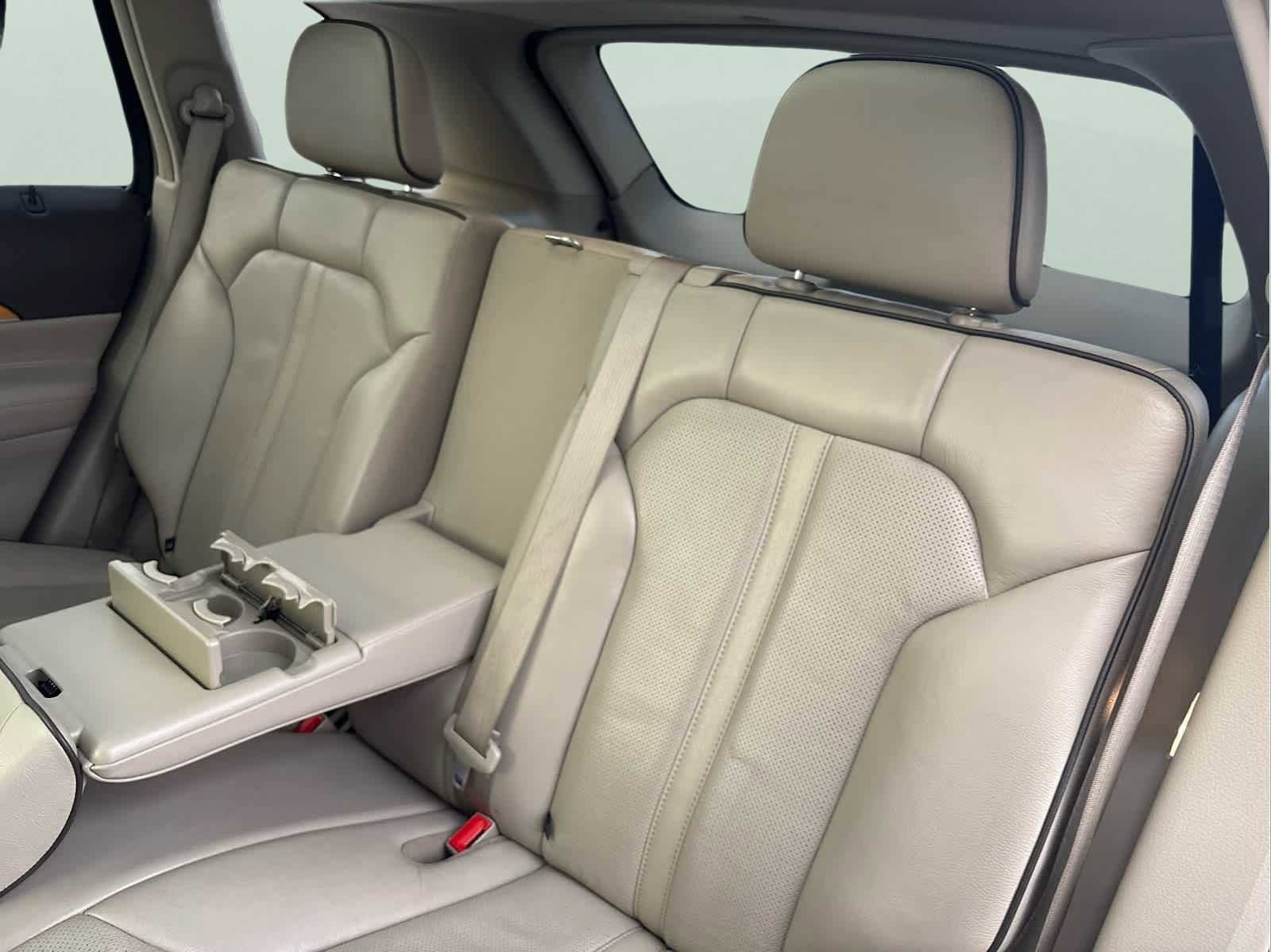 Used 2011 Lincoln MKX AWD w/ 101A Rapid Spec Order Code image 35