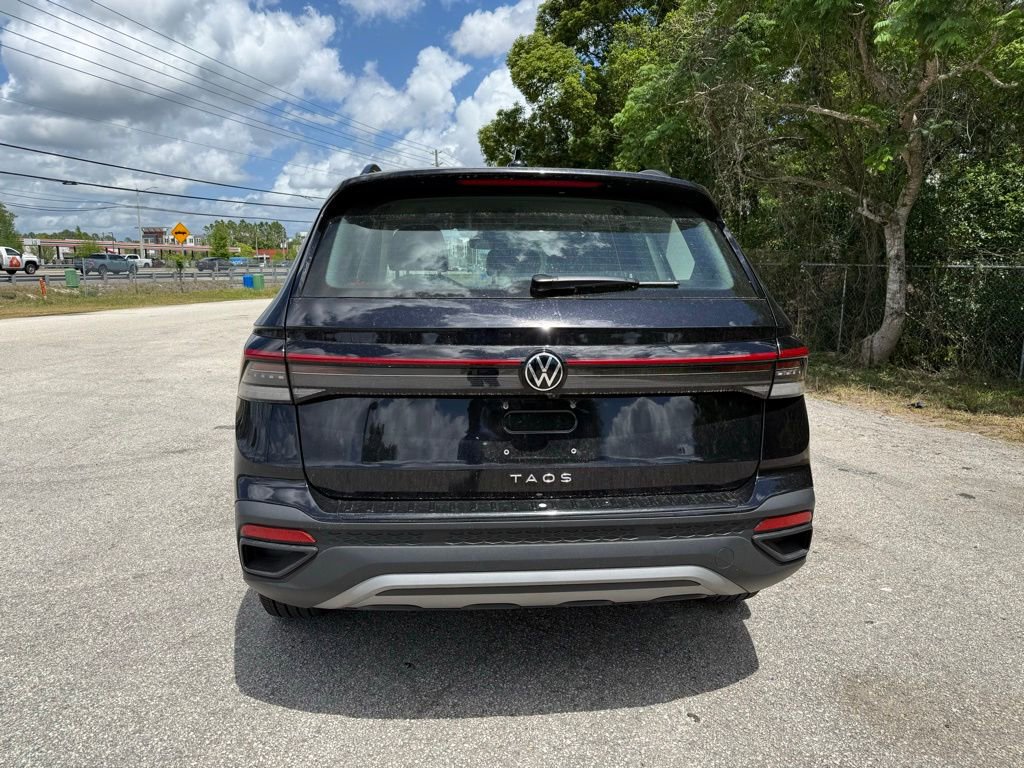 Used 2025 Volkswagen Taos S FWD image 13