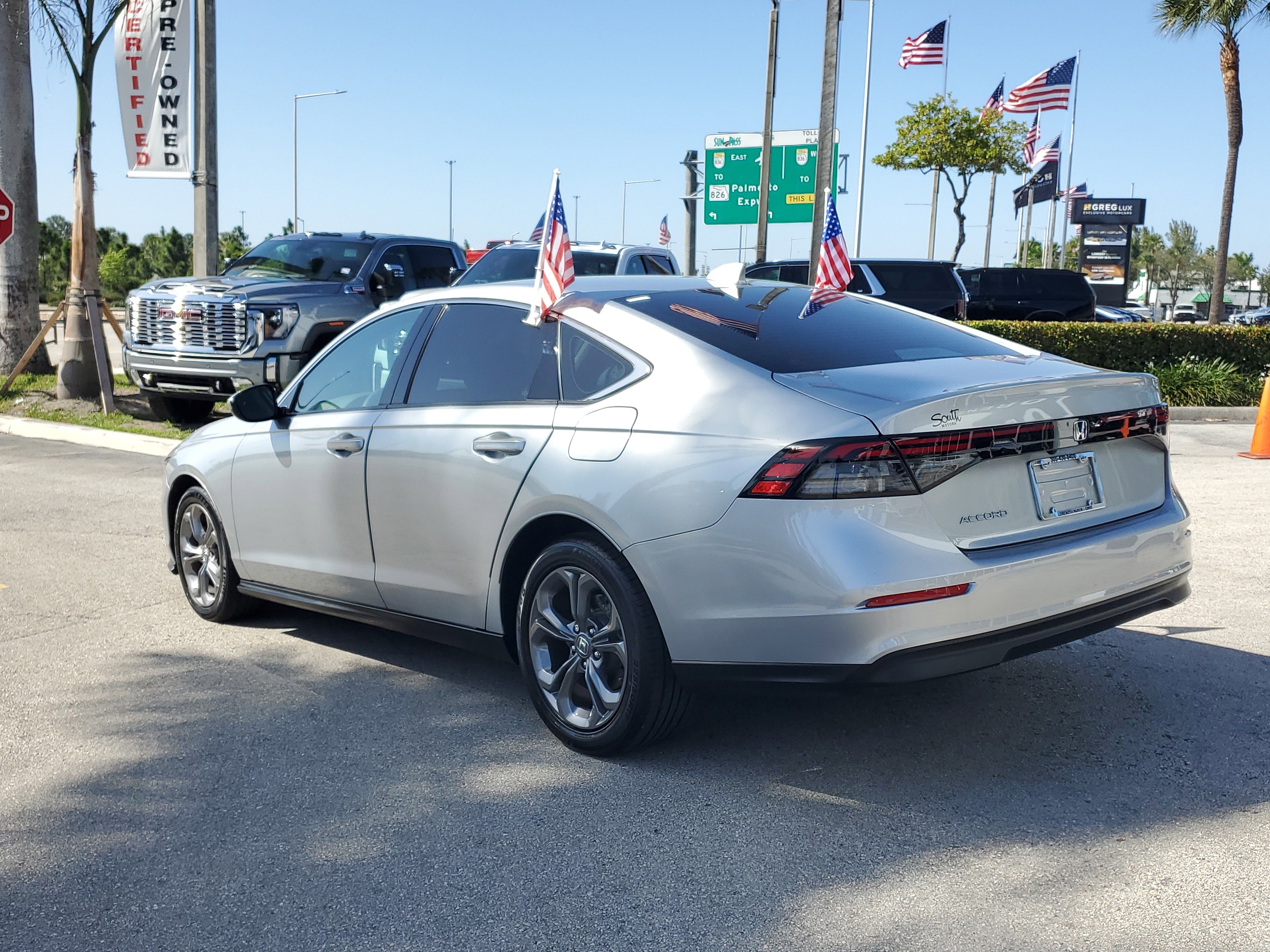 Used 2024 Honda Accord EX image 7