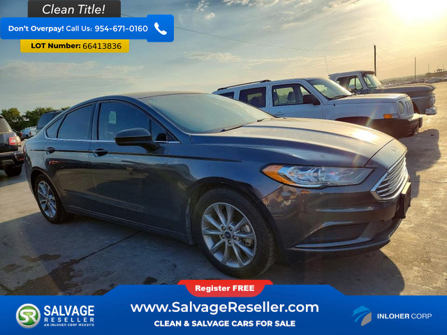 Used 2017 Ford Fusion SE w/ Fusion SE Technology Package FWD image 5