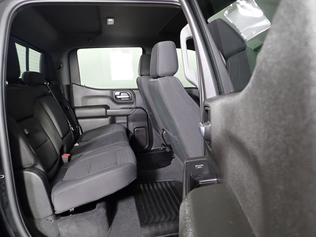 Used 2021 Chevrolet Silverado 1500 LT w/ Z71 Off-Road Package image 31