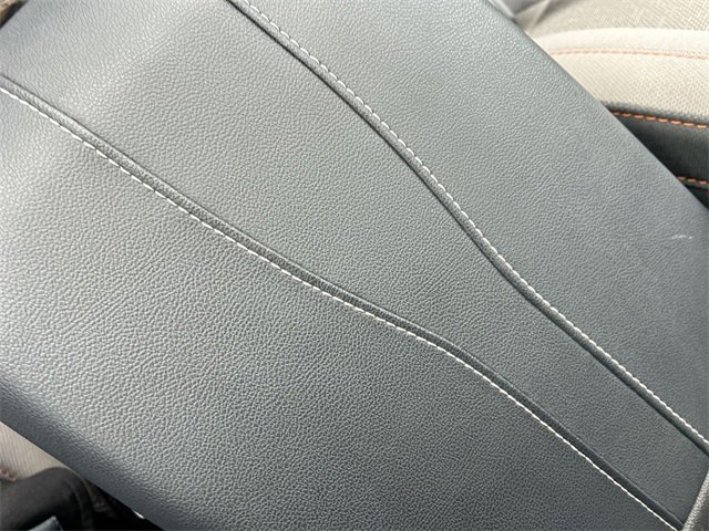 Certified 2025 Chevrolet Traverse LT image 25