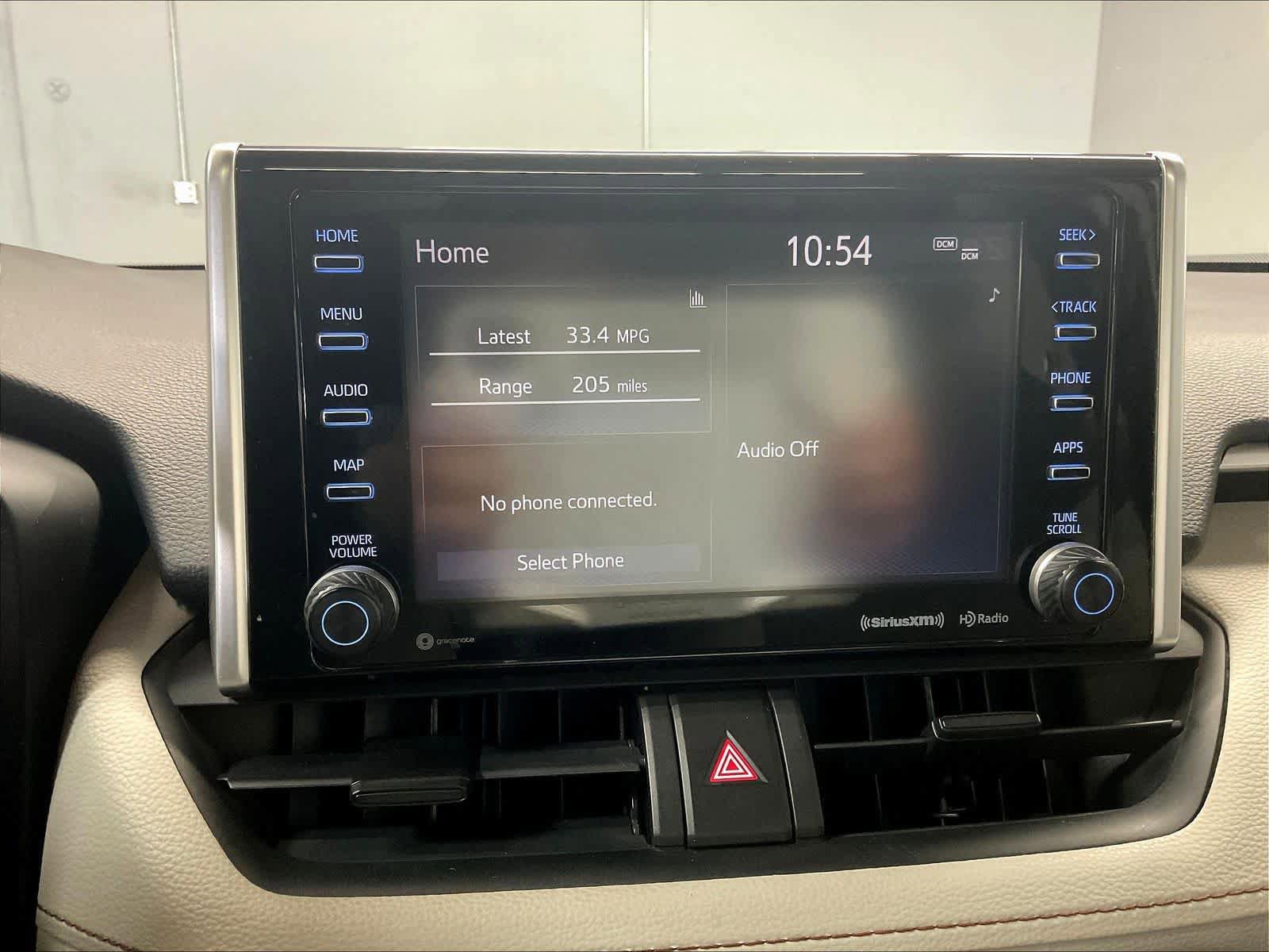 Used 2020 Toyota RAV4 XLE w/ Convenience Package AWD/4WD image 9